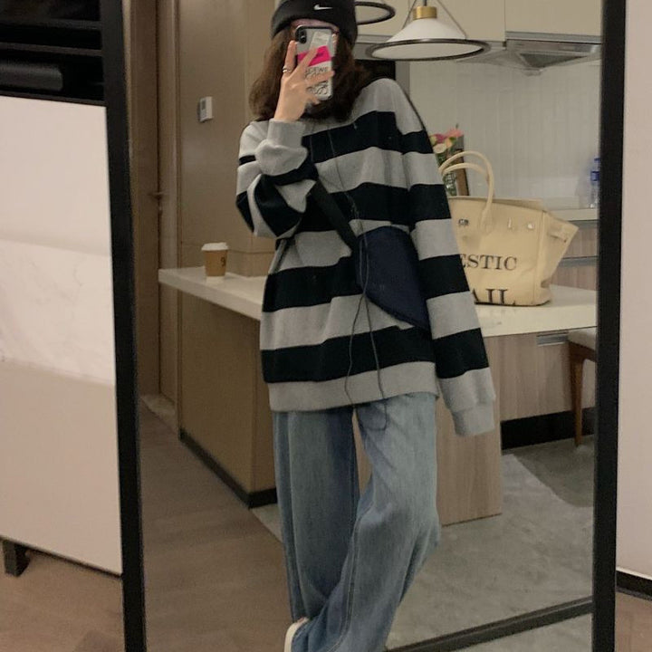 Kvinnors avslappnad stickad tröja med breda ränder och mysig oversized passform-Eva Jonsson