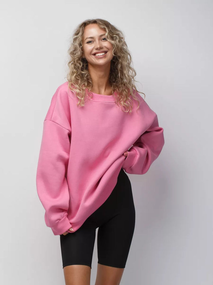 Kvinnors avslappnad sweatshirt med breda axlar och mjukt foder Mirla-Eva Jonsson