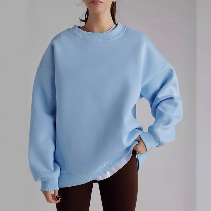 Kvinnors avslappnad sweatshirt med breda axlar och mjukt foder Mirla-Eva Jonsson