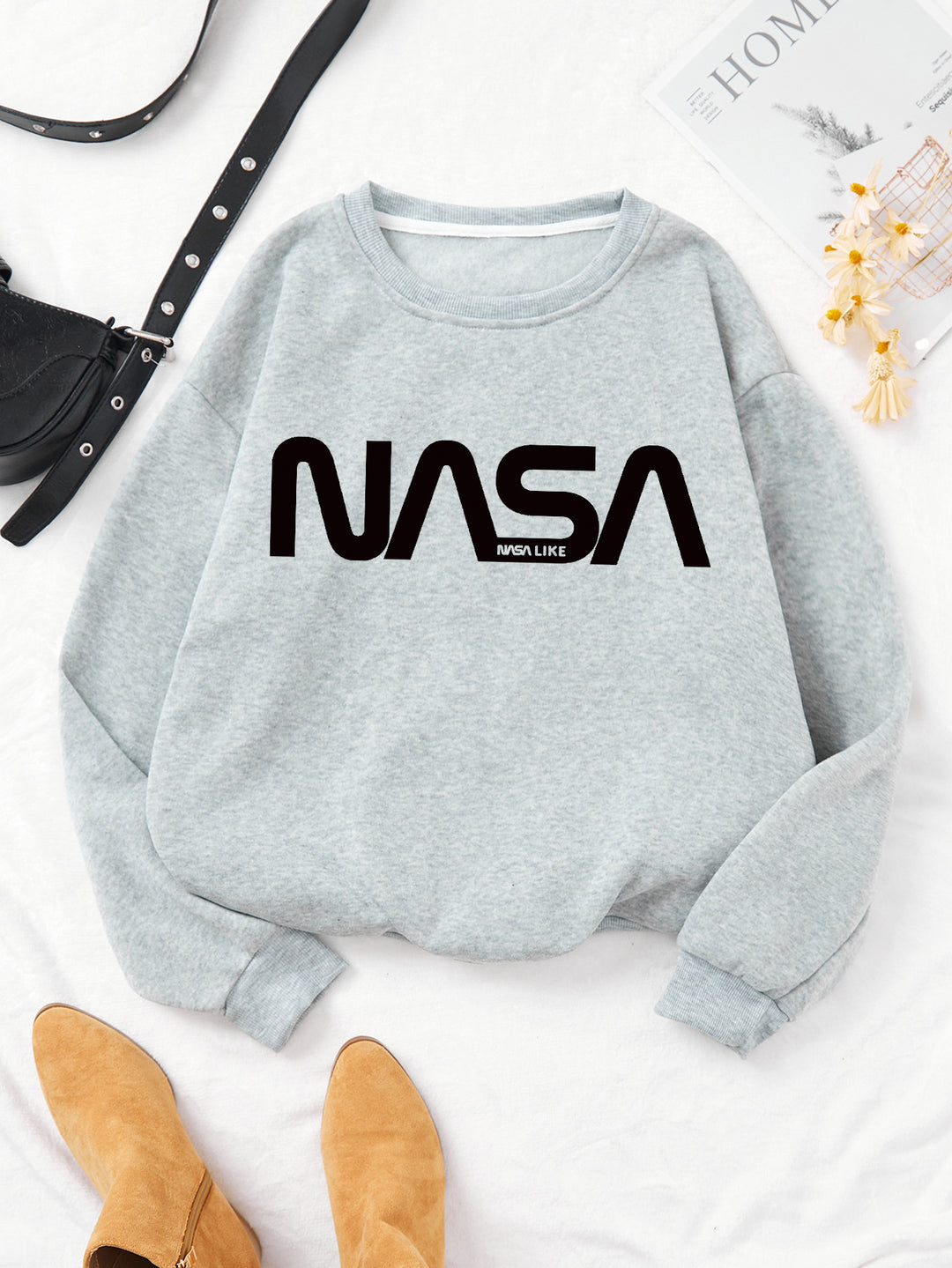 Kvinnors avslappnad sweatshirt med stort NASA-logotyp Mirla-Eva Jonsson