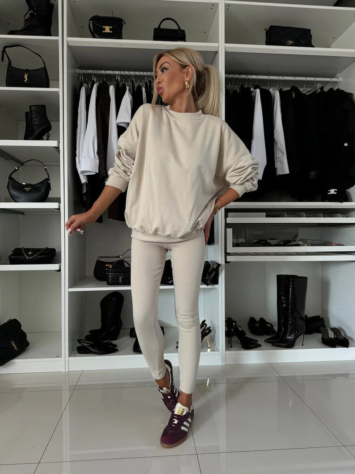 Kvinnors avslappnad sweatshirt och avslappnade leggings Mirla-Eva Jonsson