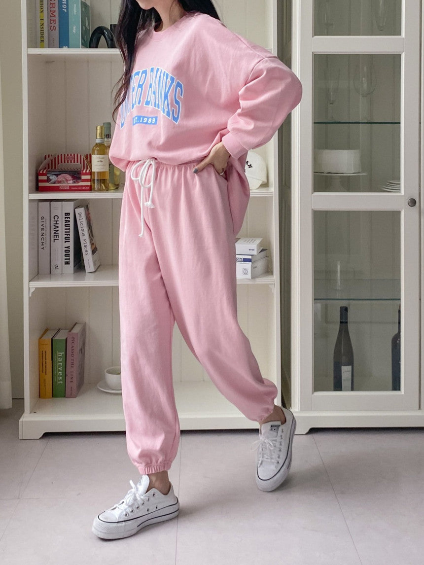 Kvinnors avslappnad sweatshirts och joggingset med broderad logotyp Mirla-Eva Jonsson