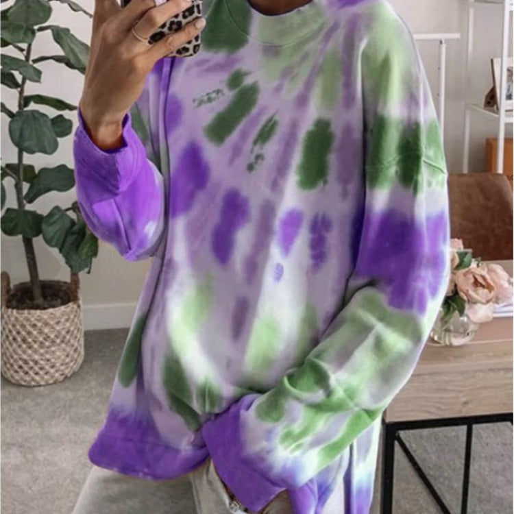 Kvinnors avslappnad tie-dye sweatshirt med oversized skärning och bekväm rund halsringning Mirla-Eva Jonsson