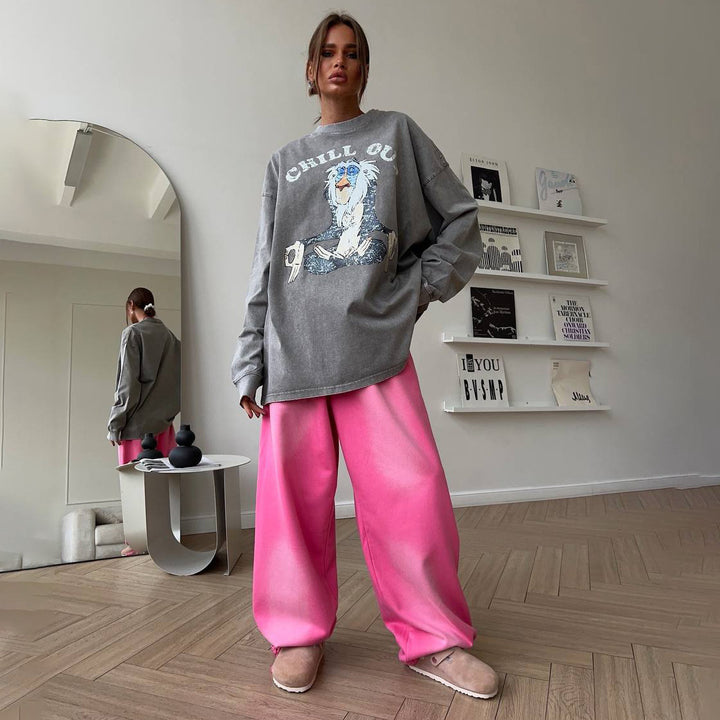 Kvinnors avslappnad tröja med mångsidig grafisk tryck Mirla-Eva Jonsson