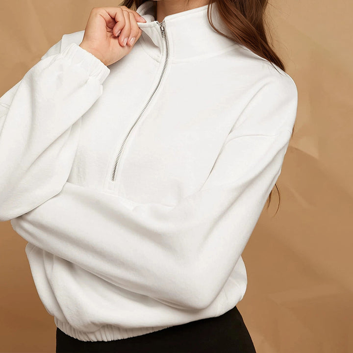 Kvinnors avslappnad zip hoodie med känguruficka och elastisk nederkant Mirla-Eva Jonsson