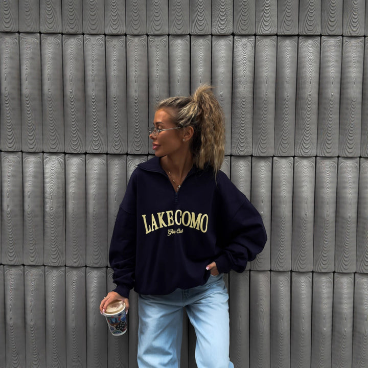 Kvinnors avslappnad zip-tröja i urban stil med logotryck Mirla-Eva Jonsson