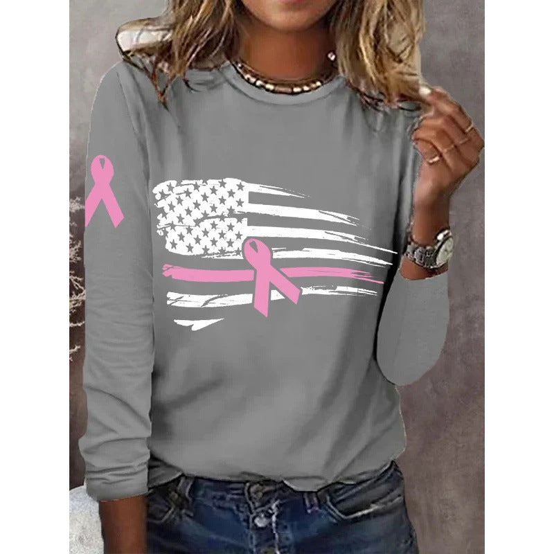 Kvinnors avslappnade T-shirt med kreativt flagg- och bågdesign Mirla-Eva Jonsson