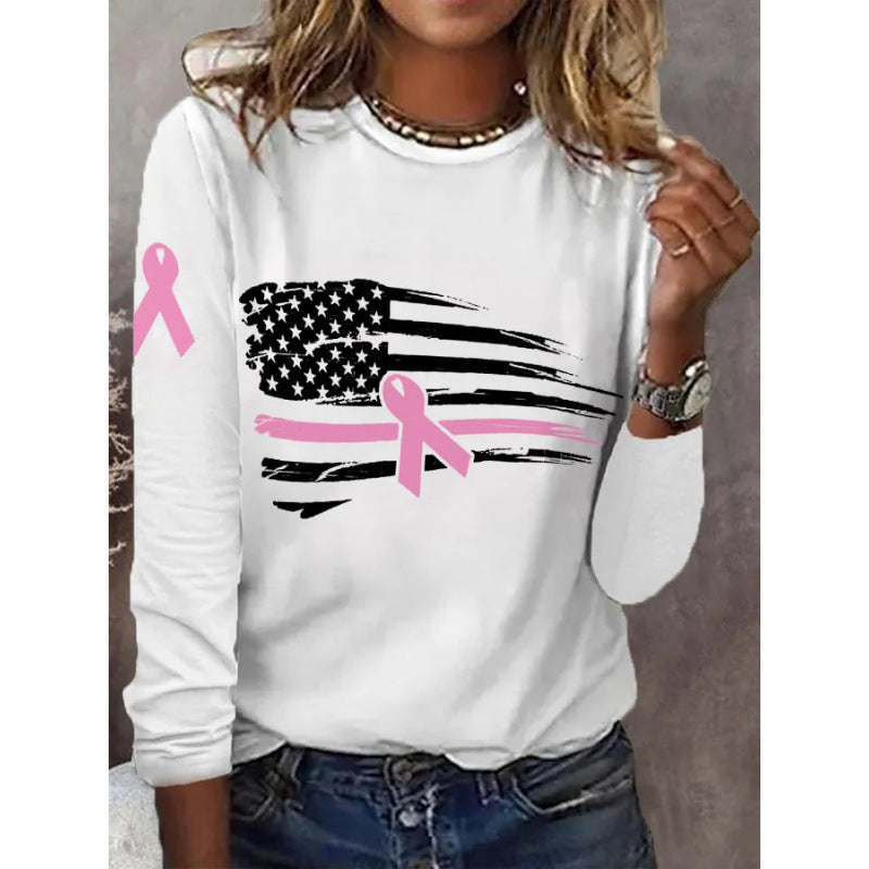 Kvinnors avslappnade T-shirt med kreativt flagg- och bågdesign Mirla-Eva Jonsson