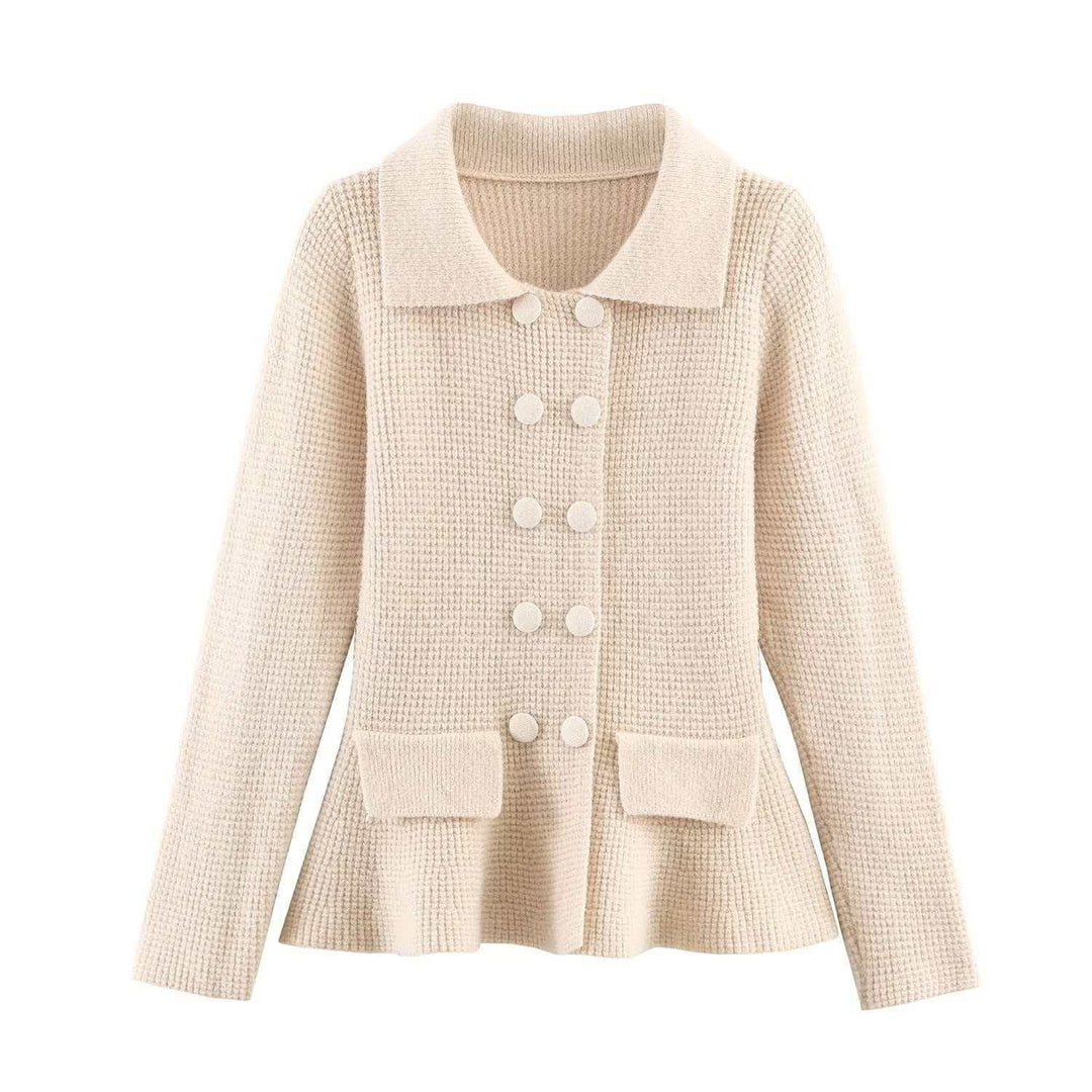 Kvinnors avslappnade cardigan med en feminin silhuett Mirla-Eva Jonsson