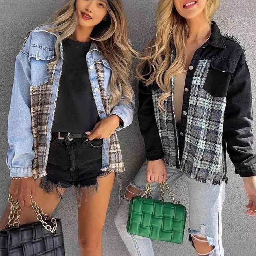 Kvinnors avslappnade denimjacka med rutigt materialkombination och praktiska fickor Mirla-Eva Jonsson