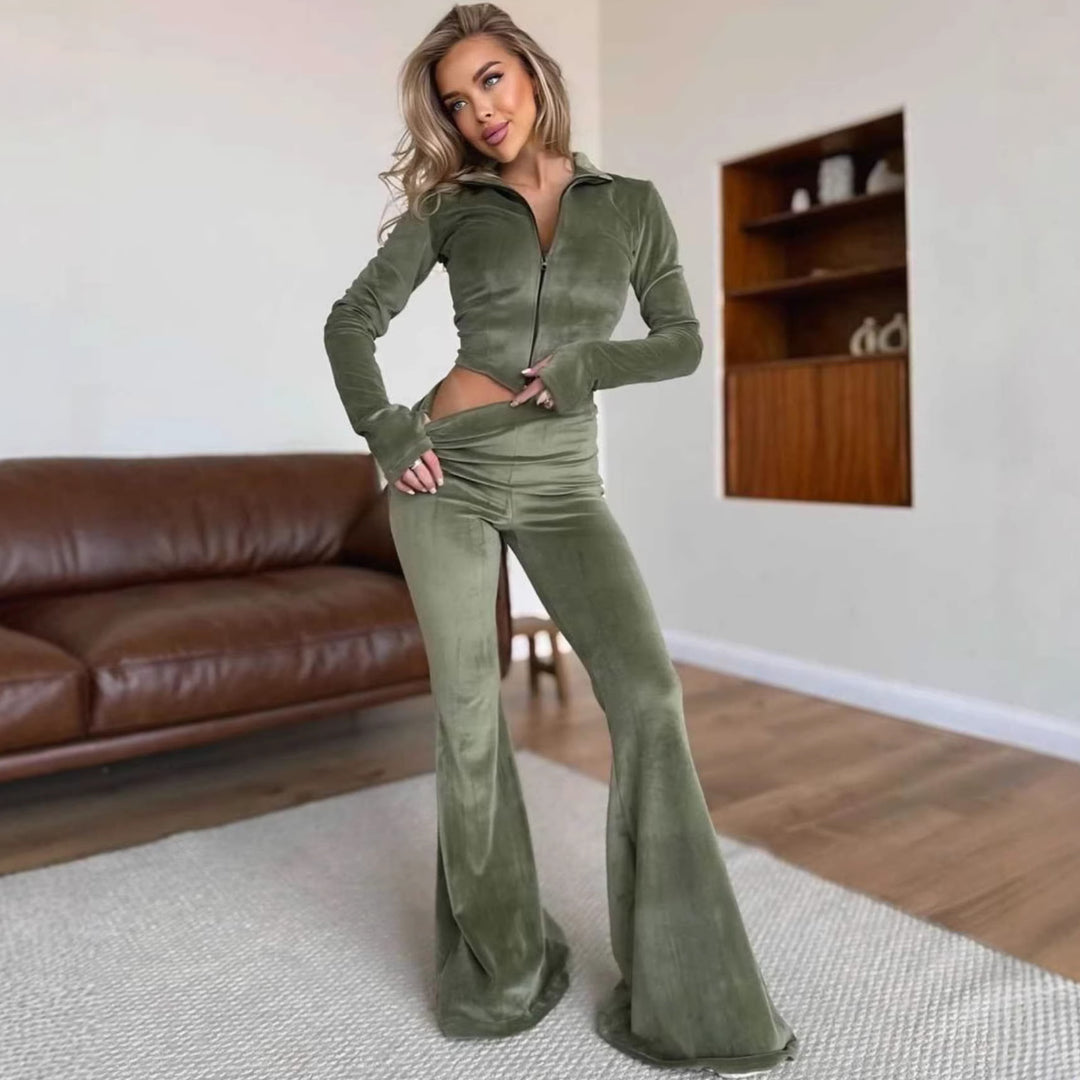 Kvinnors avslappnade fleece jumpsuit med hög krage och vide ben Mirla-Eva Jonsson