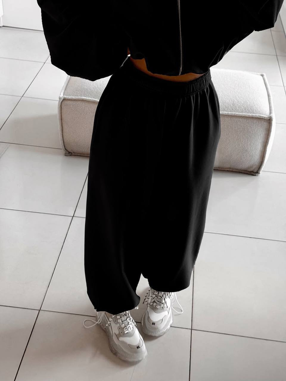 Kvinnors avslappnade fleece-set med kort dragkedja och elastisk midja Mirla-Eva Jonsson