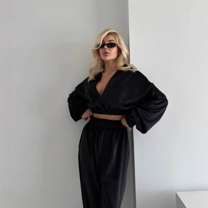 Kvinnors avslappnade fleece-set med lös topp och elastiska byxor-Eva Jonsson