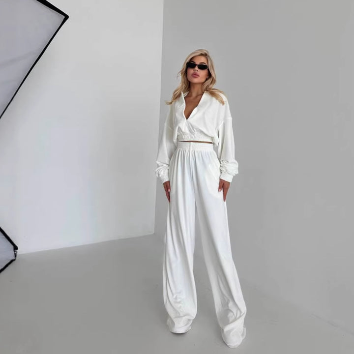 Kvinnors avslappnade fleece-set med lös topp och elastiska byxor-Eva Jonsson