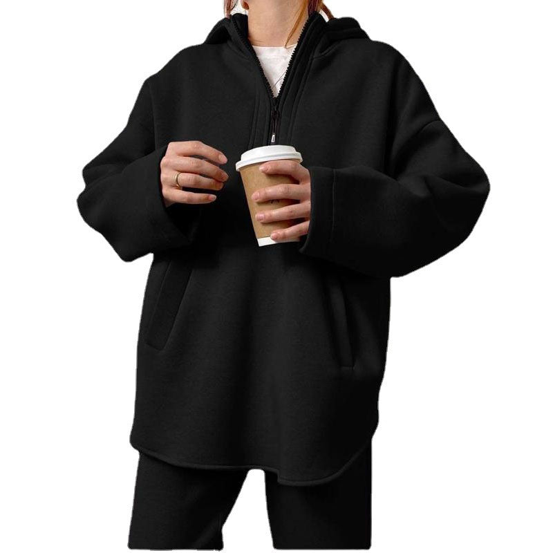 Kvinnors avslappnade fleece set med modern dragkedja och vida ben Mirla-Eva Jonsson
