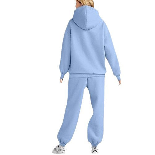Kvinnors avslappnade hoodie jumpsuit i högkvalitativt sweatmaterial med praktiska fickor Mirla-Eva Jonsson