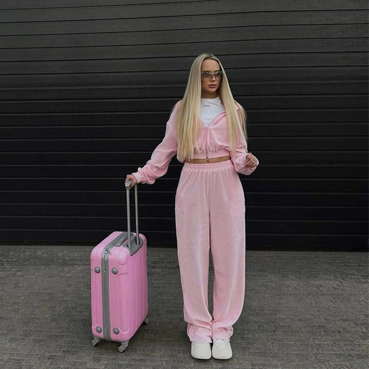 Kvinnors avslappnade hoodie och jogger set i avslappnad passform Mirla-Eva Jonsson