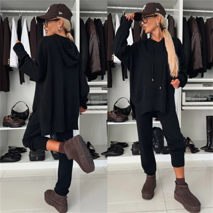 Kvinnors avslappnade hoodie och joggingbyxor set med hög komfort och praktisk skärning-Eva Jonsson