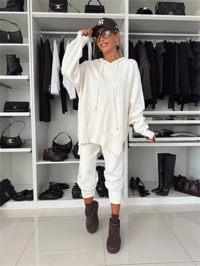 Kvinnors avslappnade hoodie och joggingbyxor set med hög komfort och praktisk skärning-Eva Jonsson