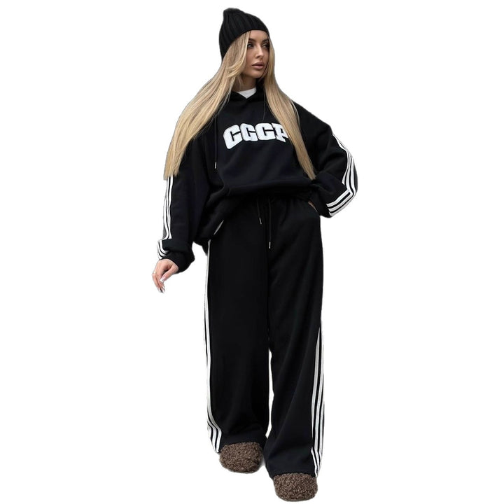 Kvinnors avslappnade hoodie och lösa jogger set Mirla-Eva Jonsson