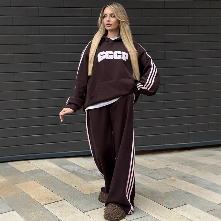 Kvinnors avslappnade hoodie och lösa jogger set Mirla-Eva Jonsson