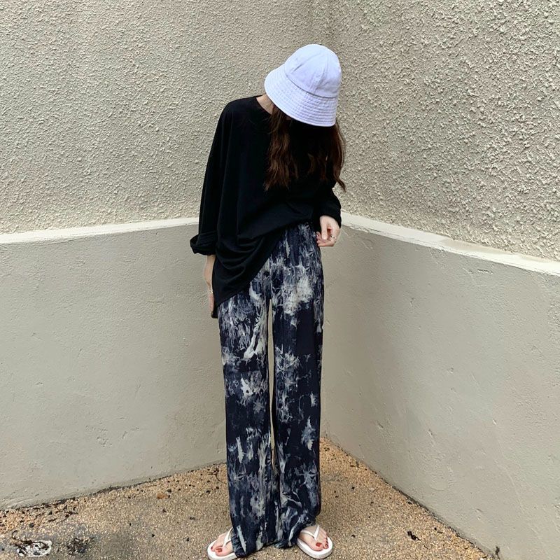 Kvinnors avslappnade jerseybyxor med låg midja och trendigt tie-dye mönster-Eva Jonsson