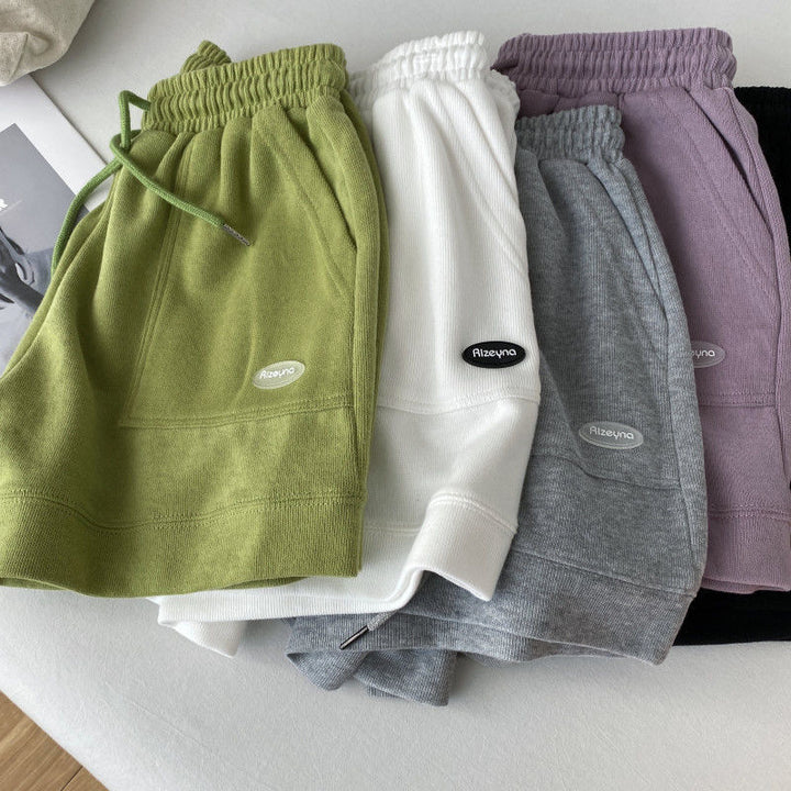 Kvinnors avslappnade joggingshorts med elastisk midja och praktiska sidofickor-Eva Jonsson