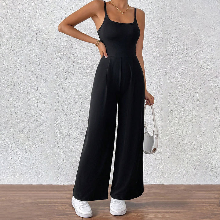 Kvinnors avslappnade jumpsuit med smala band och elegant skärning Mirla-Eva Jonsson