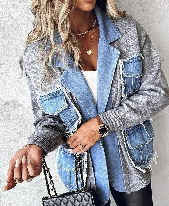 Kvinnors avslappnade kofta med två påsydda bröstfickor och detaljorienterad denim Mirla-Eva Jonsson