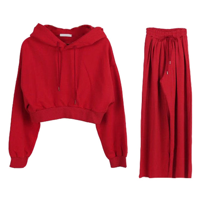 Kvinnors avslappnade kort hoodie med breda byxor set Mirla-Eva Jonsson