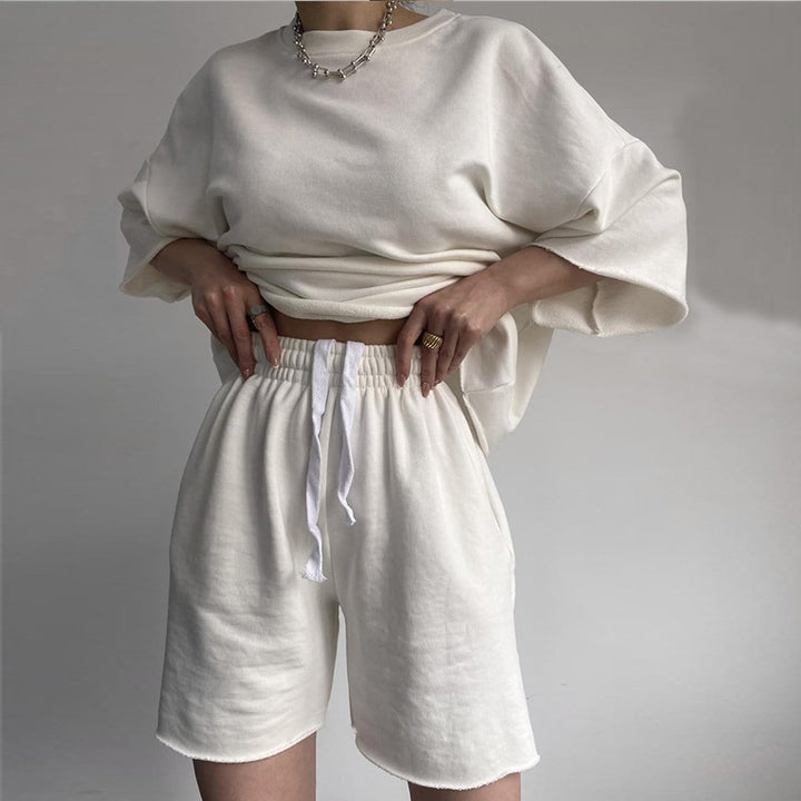 Kvinnors avslappnade kortärmad topp och shorts set Mirla-Eva Jonsson