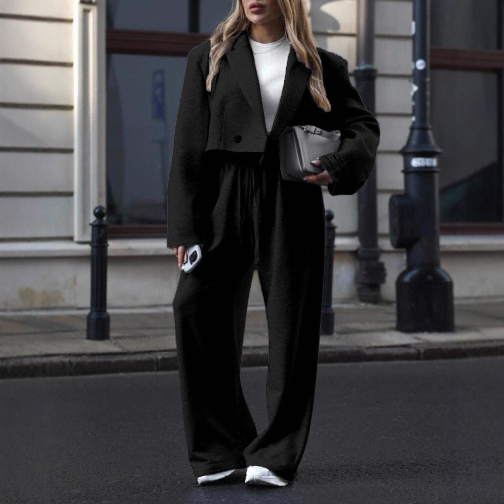 Kvinnors avslappnade kostym i oversized stil med elastiskt midjeband Mirla-Eva Jonsson