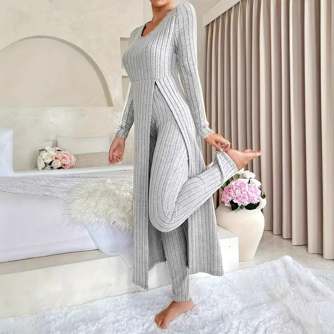 Kvinnors avslappnade och eleganta jumpsuit med sidoklitser Mirla-Eva Jonsson