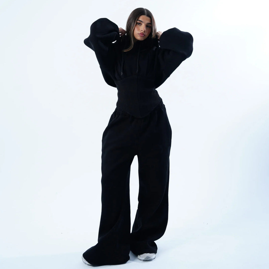 Kvinnors avslappnade oversized hoodie med smickrande passform och bred midja Mirla-Eva Jonsson