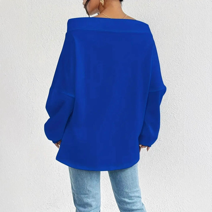 Kvinnors avslappnade oversized pullover med öppen krage och praktiska dragsnören Mirla-Eva Jonsson
