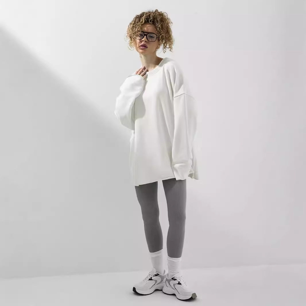Kvinnors avslappnade oversized sweatshirt med droppad axelsöm Mirla-Eva Jonsson