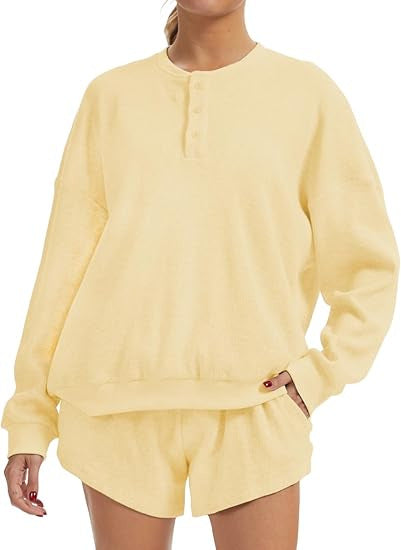 Kvinnors avslappnade oversized tröja och shorts set Mirla-Eva Jonsson