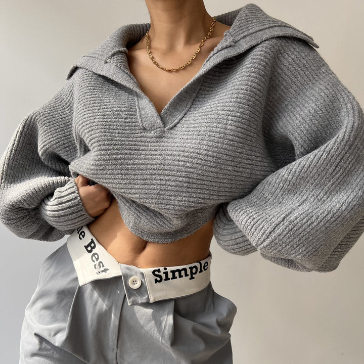 Kvinnors avslappnade pullover med textil och överdimensionerad krage Mirla-Eva Jonsson
