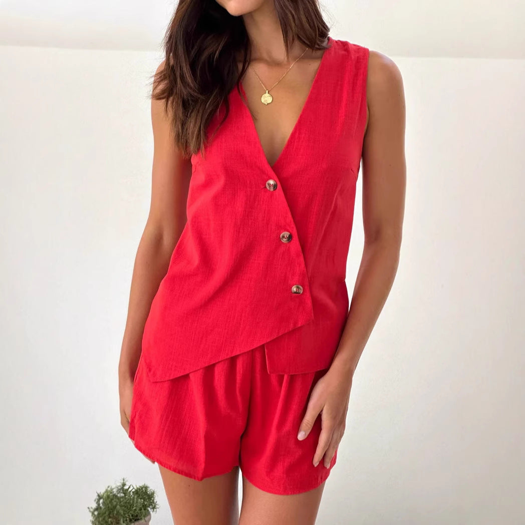 Kvinnors avslappnade sommaroutfit med V-hals och asymmetrisk skärning-Eva Jonsson