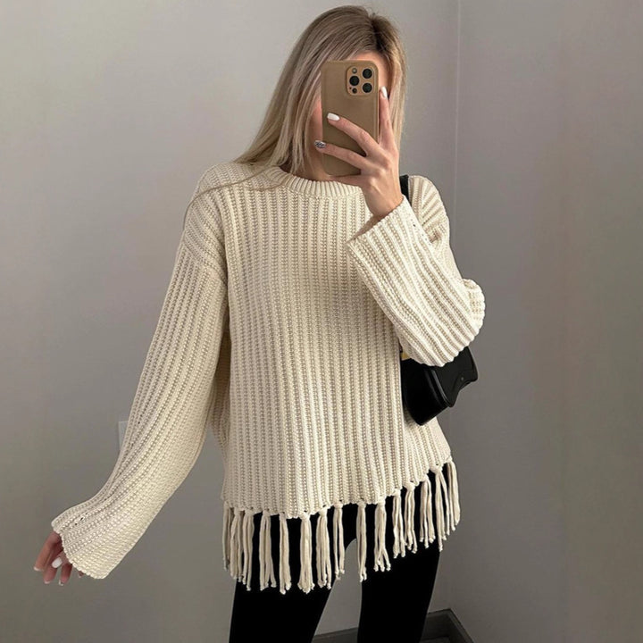 Kvinnors avslappnade stickad tröja med fransar och bred skärning Mirla-Eva Jonsson