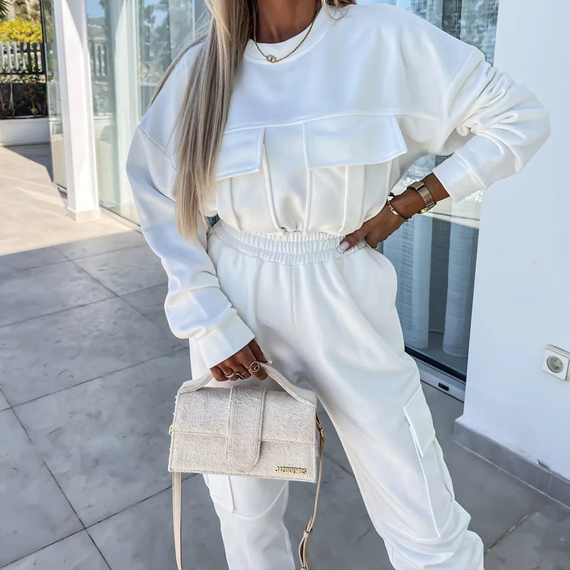 Kvinnors avslappnade sweat outfit med praktiska fickor och elastisk nederkant Mirla-Eva Jonsson