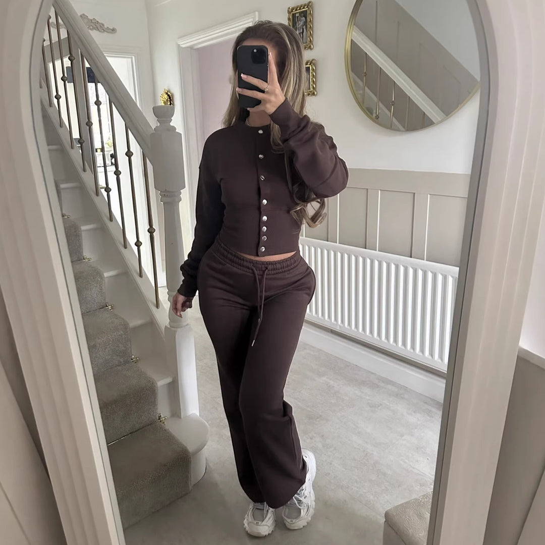 Kvinnors avslappnade sweatkombination-set med knapprar och elastisk midja Mirla-Eva Jonsson