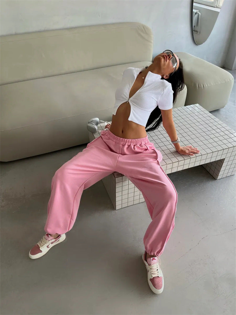 Kvinnors avslappnade sweatpants med breda ben och elastiskt midjeband Mirla-Eva Jonsson