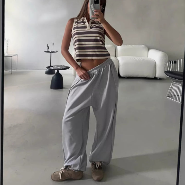 Kvinnors avslappnade sweatpants med en lös passform och elastisk midja Mirla-Eva Jonsson