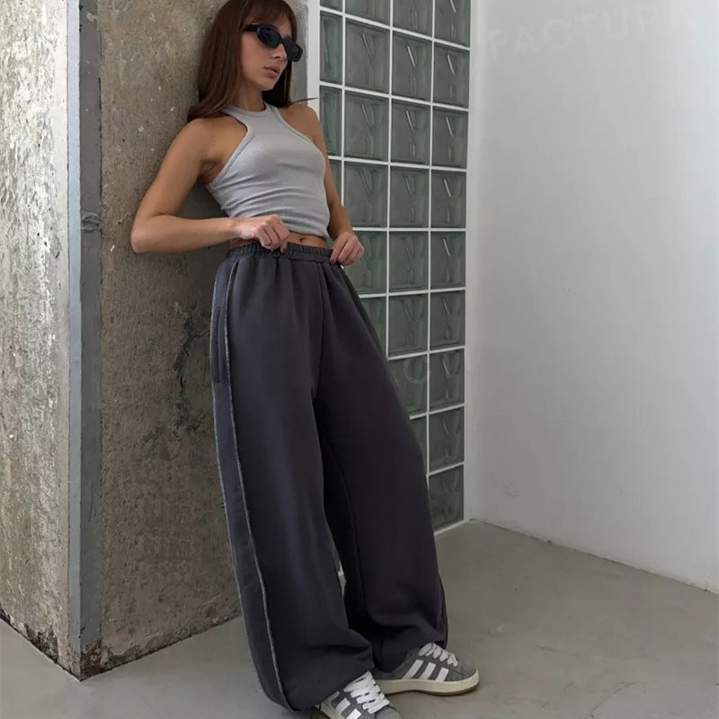 Kvinnors avslappnade sweatpants med en lös passform och elastisk midja Mirla-Eva Jonsson