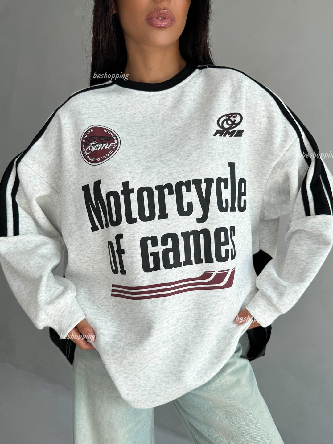 Kvinnors avslappnade sweatshirt med iögonfallande tryck Mirla-Eva Jonsson