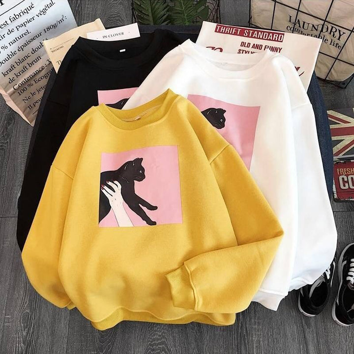 Kvinnors avslappnade sweatshirt med kreativt djurdesign Mirla-Eva Jonsson
