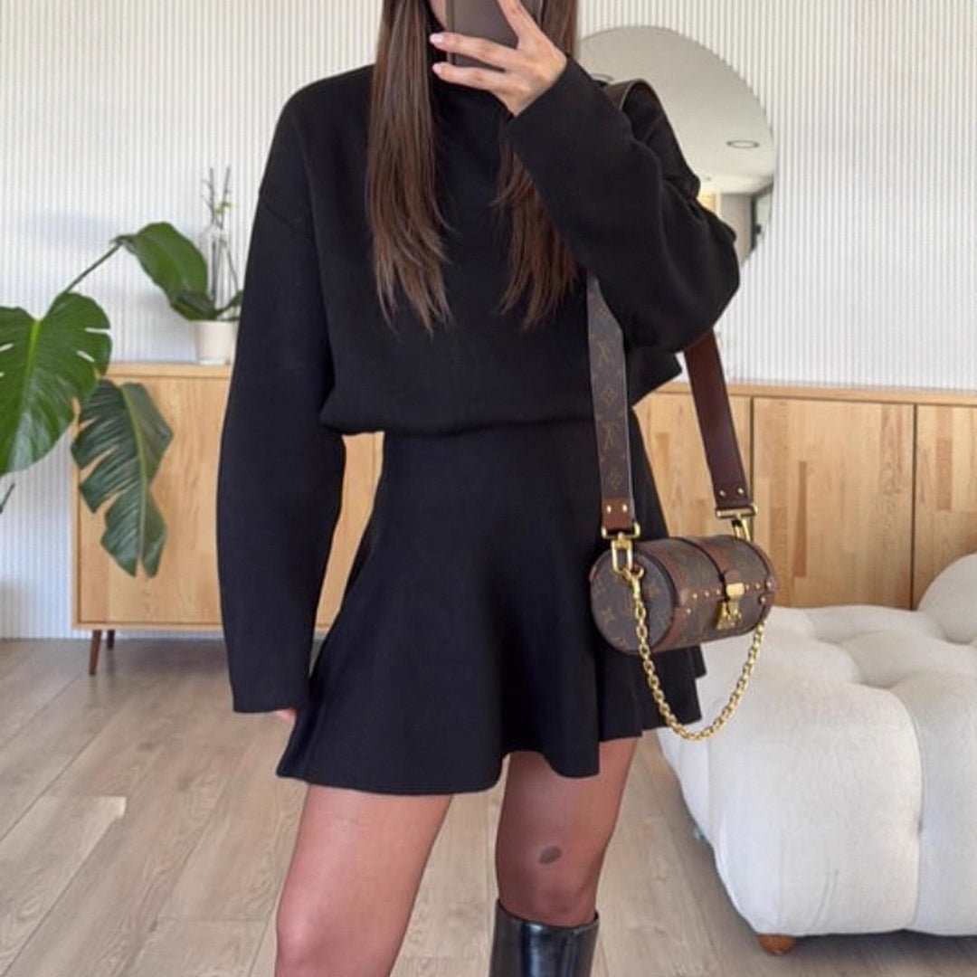 Kvinnors avslappnade sweatshirtklänning med högskurna ärmar Mirla-Eva Jonsson