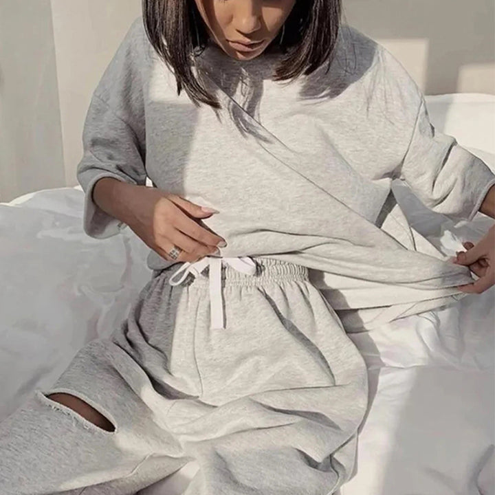 Kvinnors avslappnade träningsoverall med texturerad topp och elastisk midja Mirla-Eva Jonsson