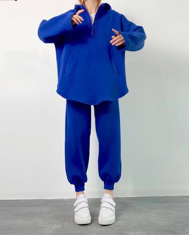 Kvinnors bekväma fleece-dräktsset med kort dragkedja och stora fickor Mirla-Eva Jonsson